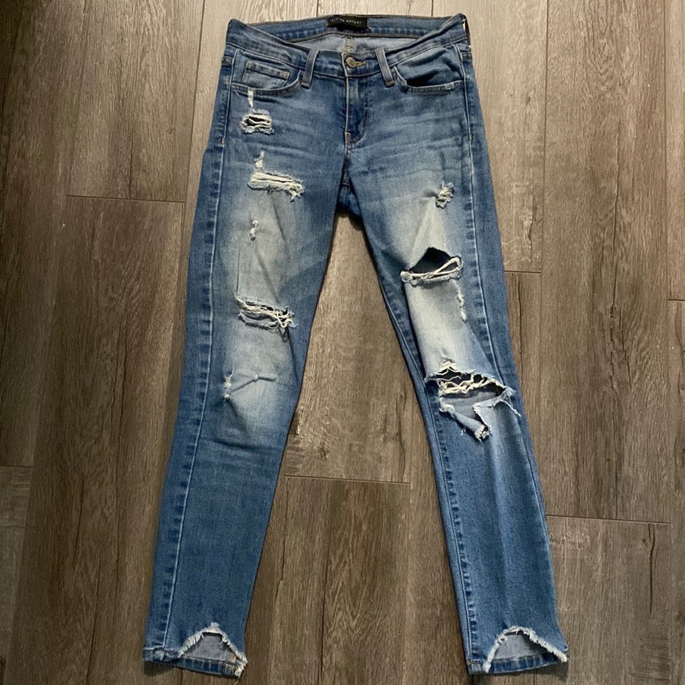 Flying Monkey distressed size 25 jeans